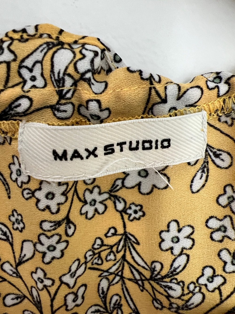 Max Studio Mustard Floral Tie-Neck Peasant Office Blouse Style #A703D31 Size L - Picture 3 of 17